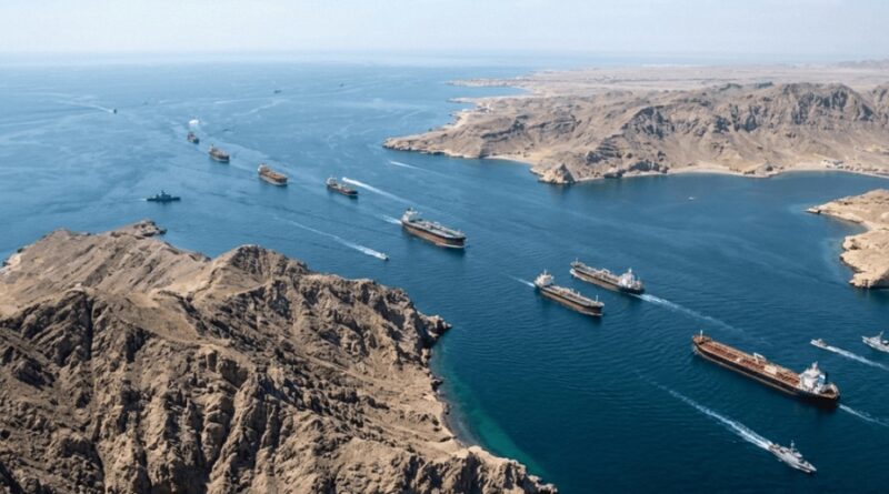 إعادة غلق مضيق هرمز بعد فتحه.. إيران تتراجع وسط تصاعد التوتر مع الولايات المتحدة